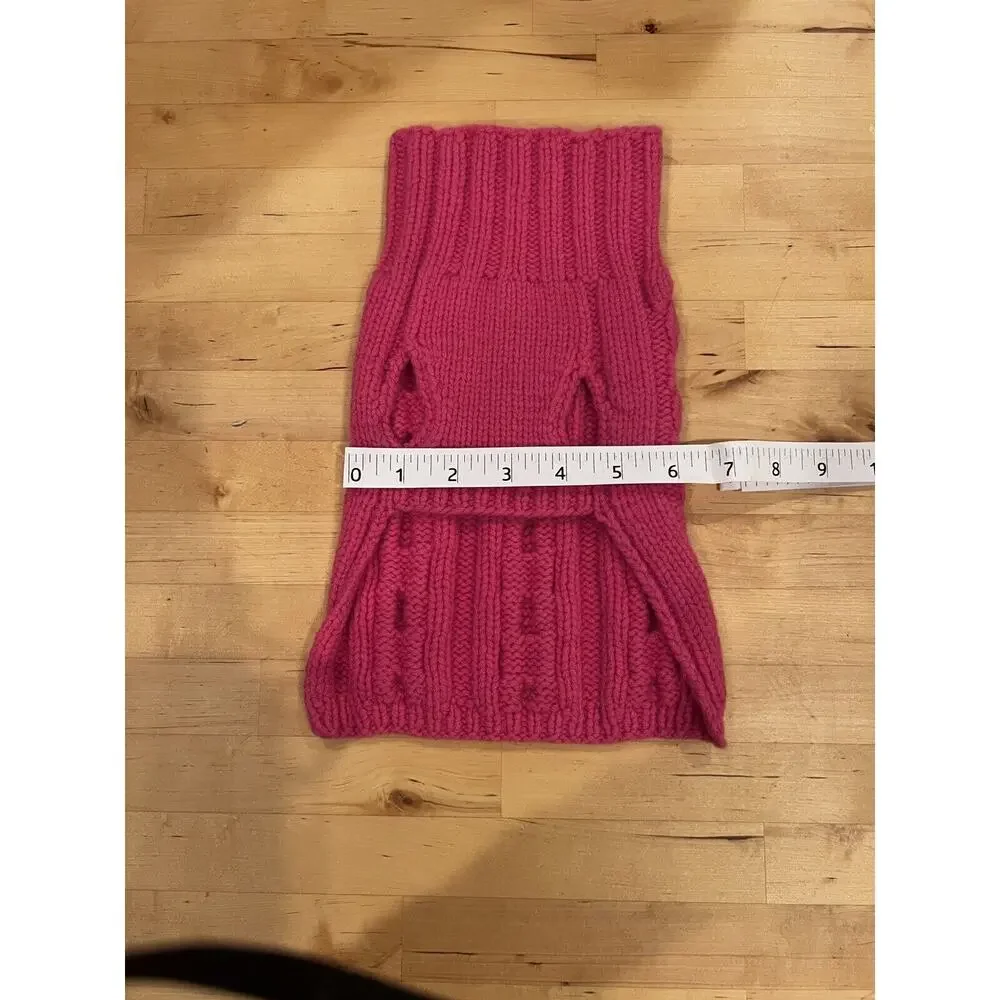 TSE Dog 100% Cashmere Sweater Size Small Hot Pink Cable Knit quiet luxury